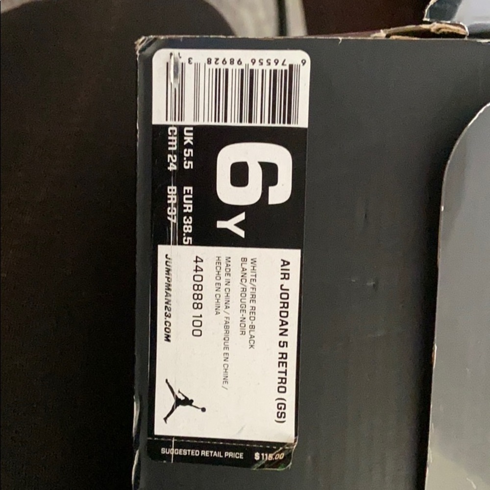 Size 6 air Jordan 5 retro - Picture 4 of 5